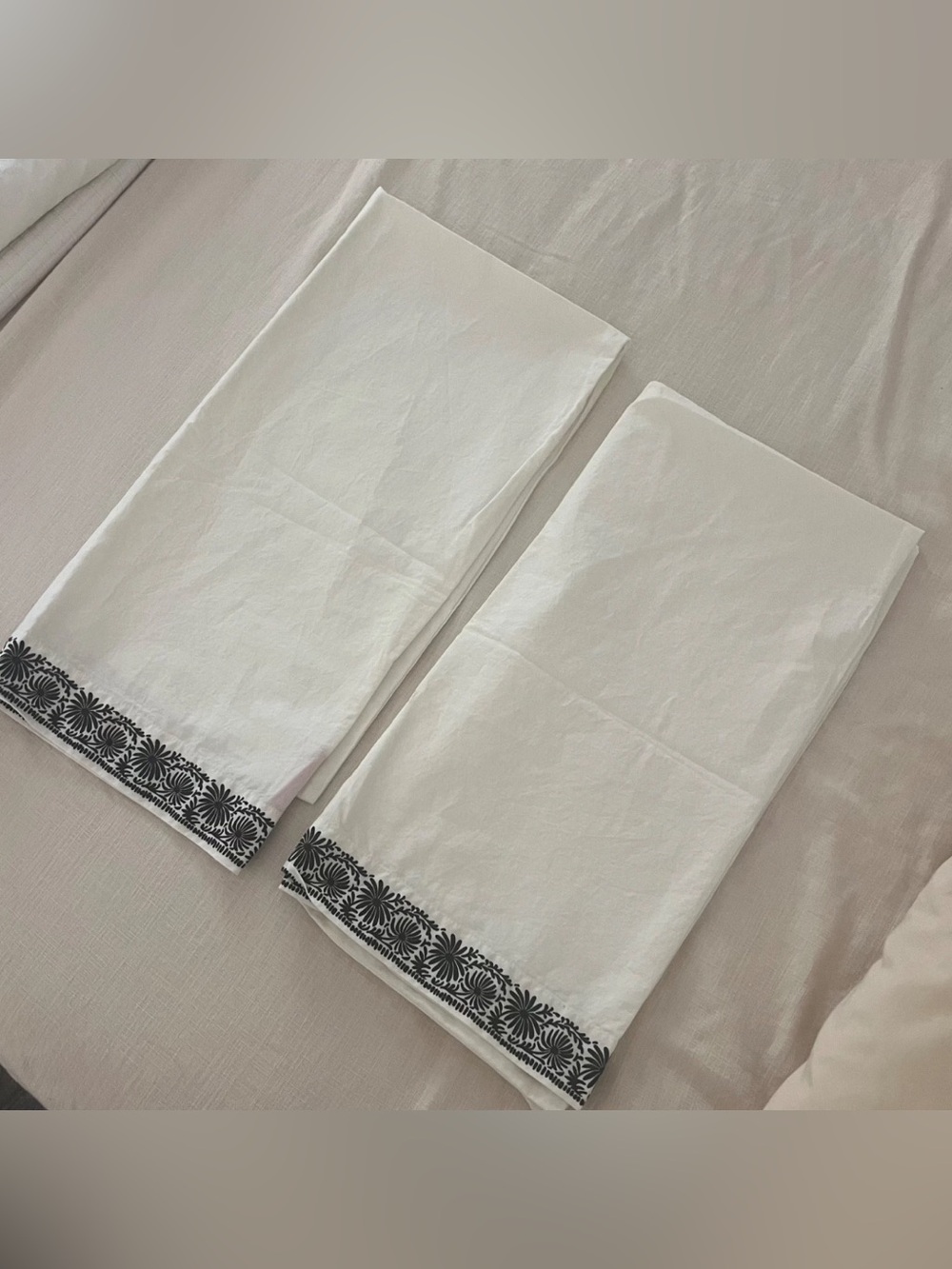 Opalhouse Mallorca king-size pillow cases